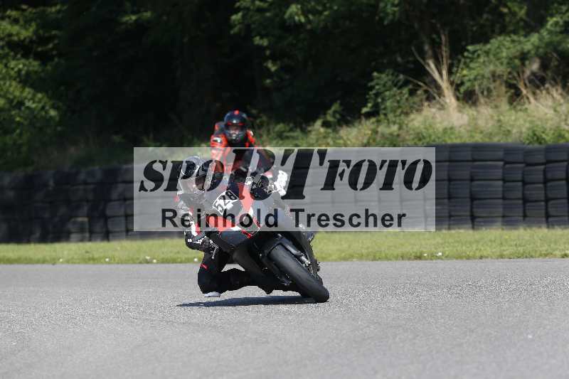 /44 09.08.2025 Plüss Moto Sport ADR/Freies Fahren/528